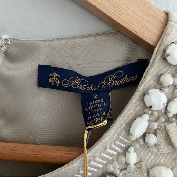 🆕 NWT Brooks Brothers Soft Beige Embellished Beaded Sleeveless Knee Length Dress - Picture 6 of 9